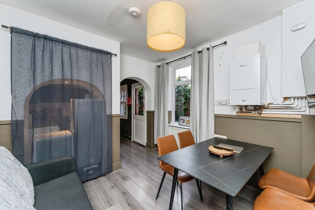 Panton Road, Hoole, CH2, photo 10