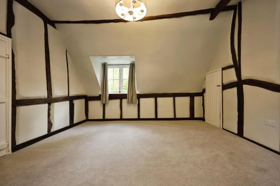 High Street, Thurleigh, MK44, photo 15