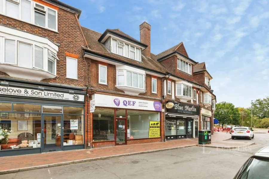 Craddocks Parade, Ashtead, KT21, photo 21