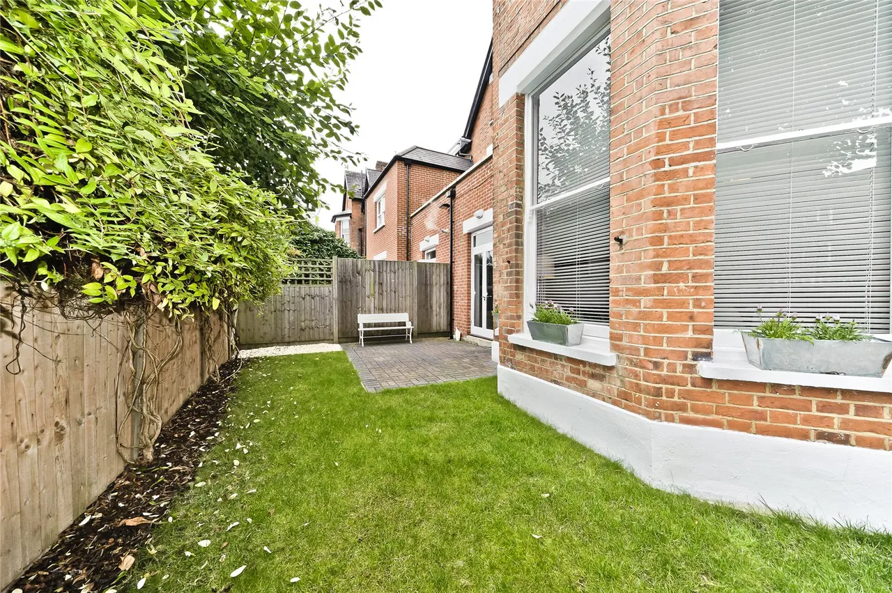 Kew Road, Kew, TW9, photo 2