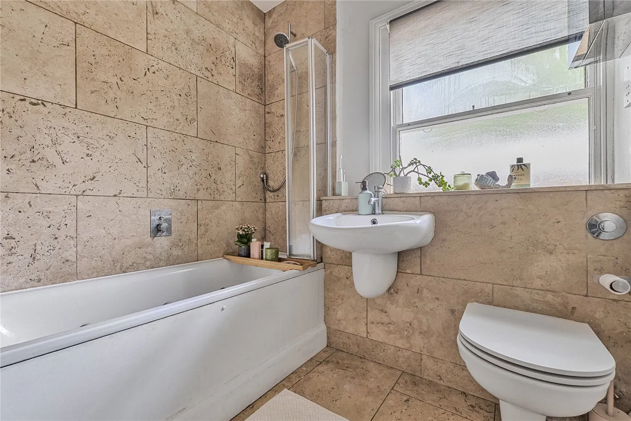 Kew Road, Kew, TW9, photo 11