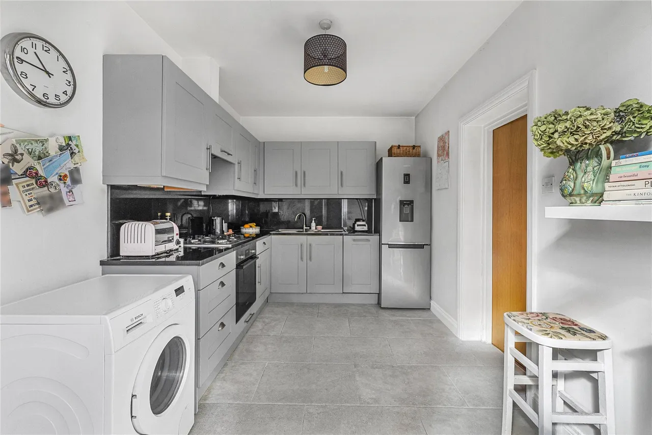 Kew Road, Kew, TW9, photo 8