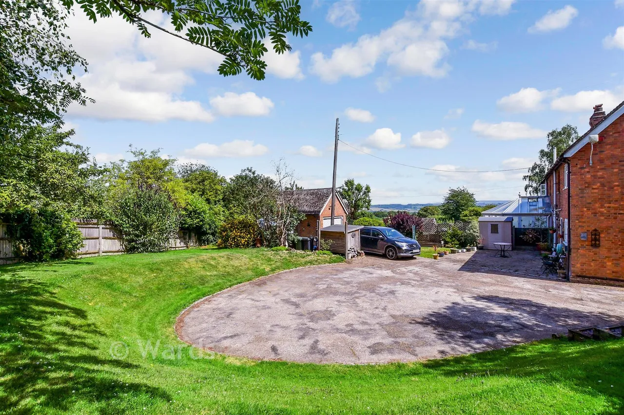Smiths Hill, West Farleigh, ME15, photo 6