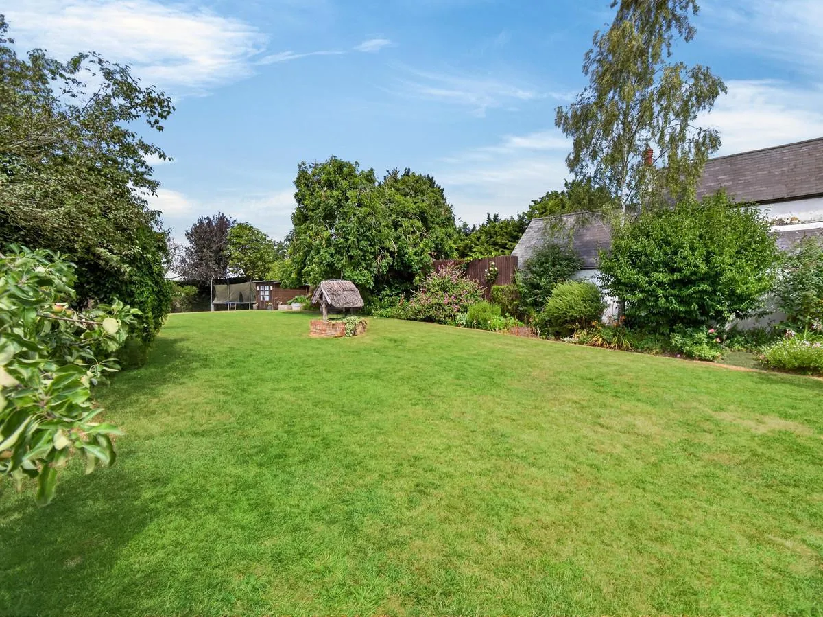 Main Street, Adstock Buckingham, MK18, photo 39