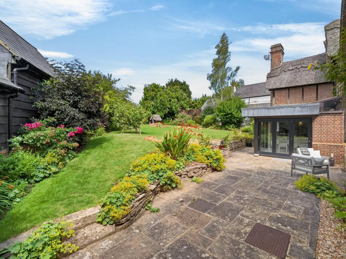 Main Street, Adstock Buckingham, MK18, photo 34