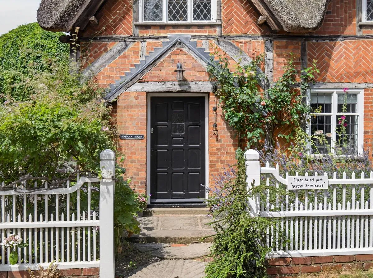 Main Street, Adstock Buckingham, MK18, photo 41