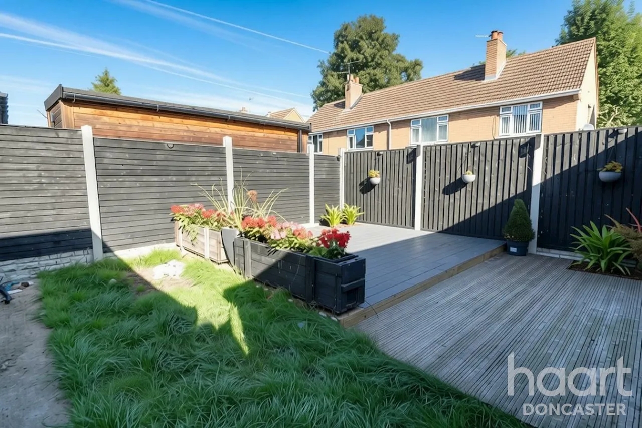 Glebe Road, Campsall, DN6, photo 4