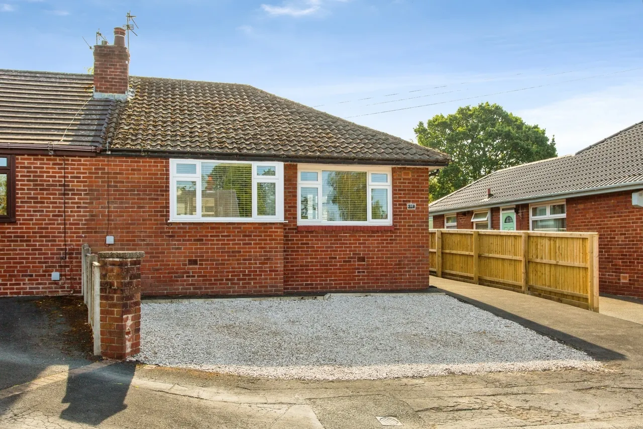 Lune Drive, Leyland, PR25, photo 21