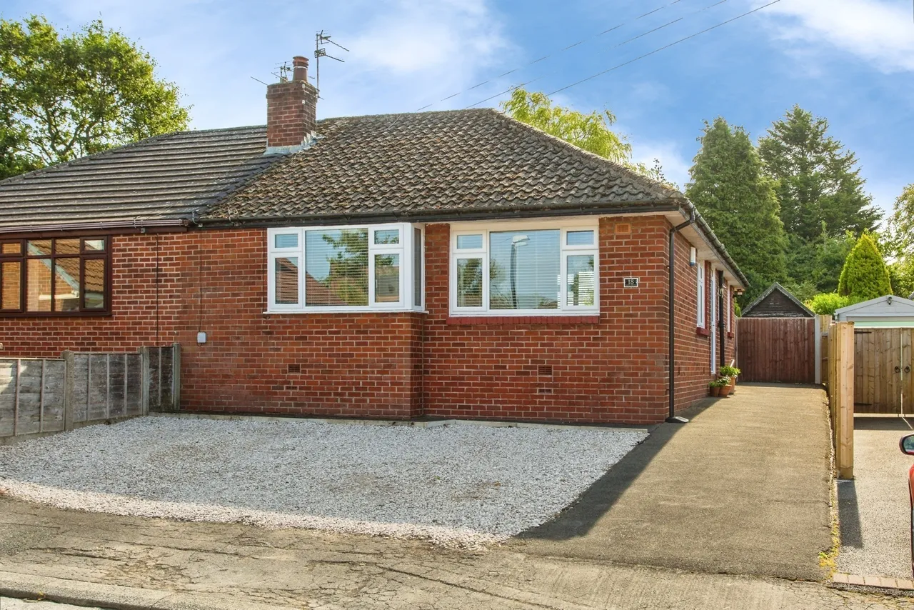 Lune Drive, Leyland, PR25, photo 2