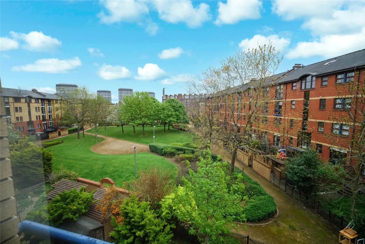 St. Ninian Terrace, Glasgow, Glasgow City, G5, photo 17