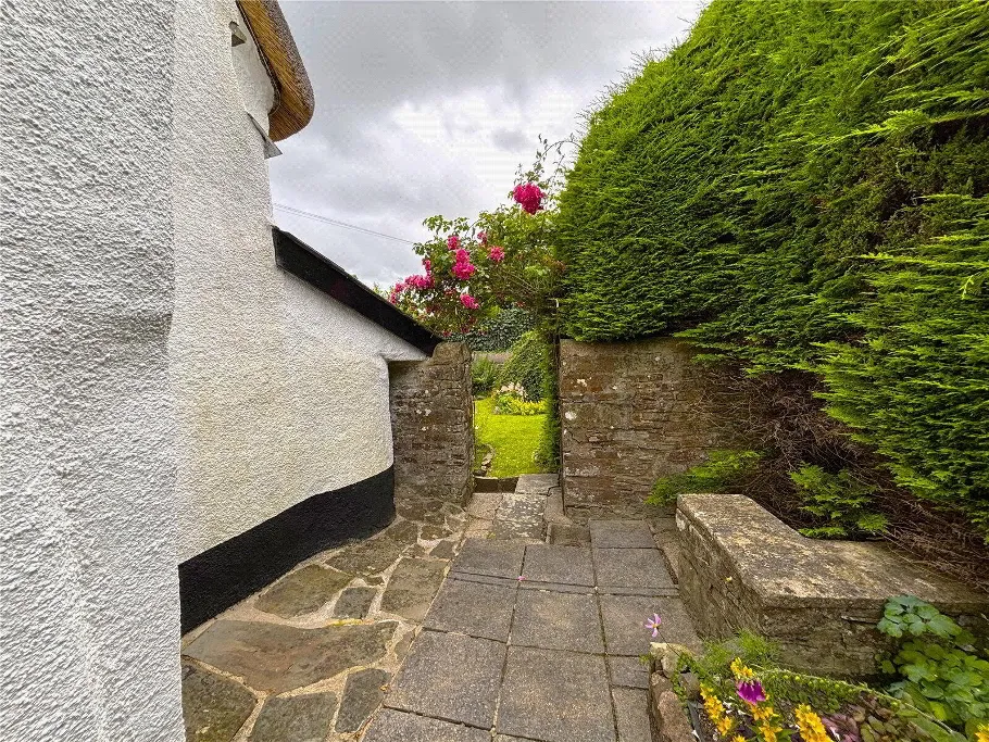 Church Street, Dolton, EX19, photo 27