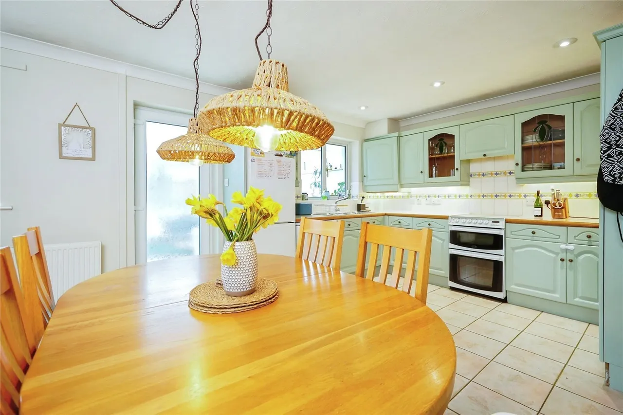 Lyneham Road, BICESTER, Oxfordshire, OX26, photo 13