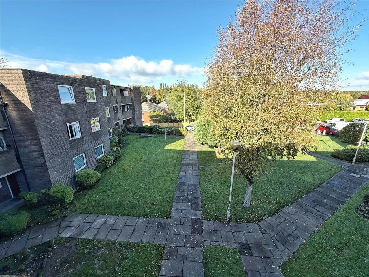 Nowell Court, Middleton, M24, photo 14