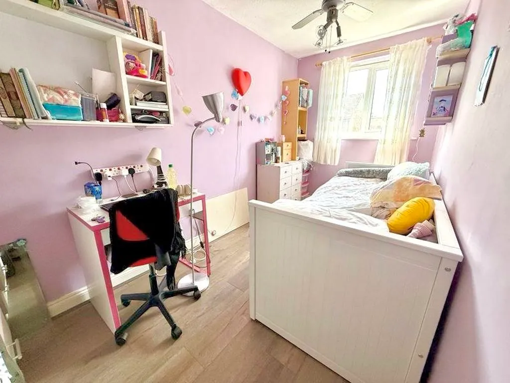 St. Peters Road, Dunstable LU5 4HY, photo 5