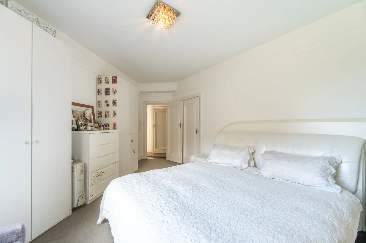 30 Cropthorne Court, 20-28 Maida Vale, London, photo 8