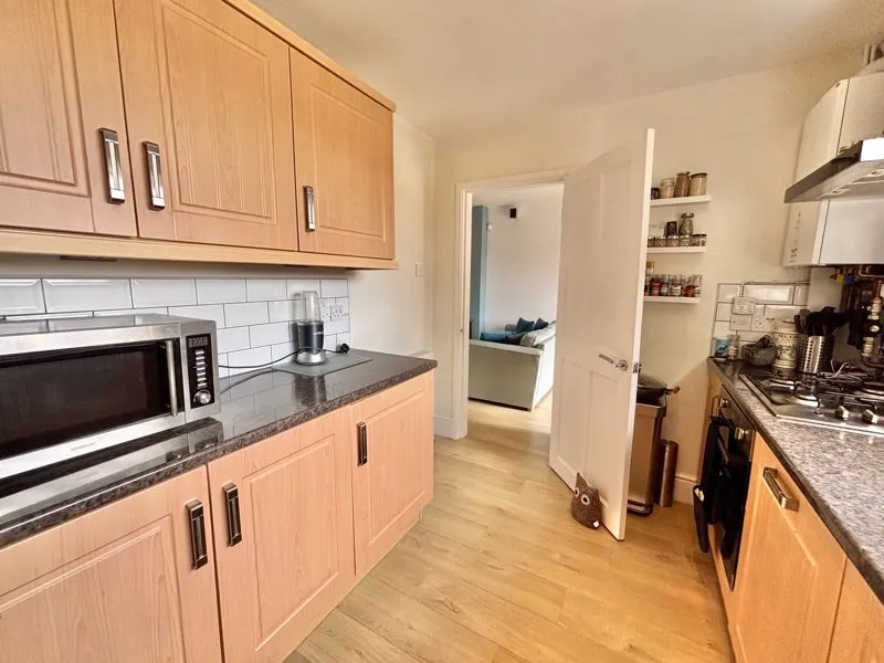 Ipswich Crescent, Great Barr, B42, photo 7