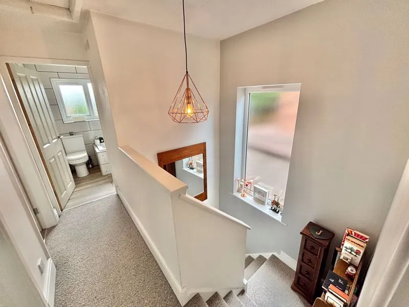 Ipswich Crescent, Great Barr, B42, photo 10