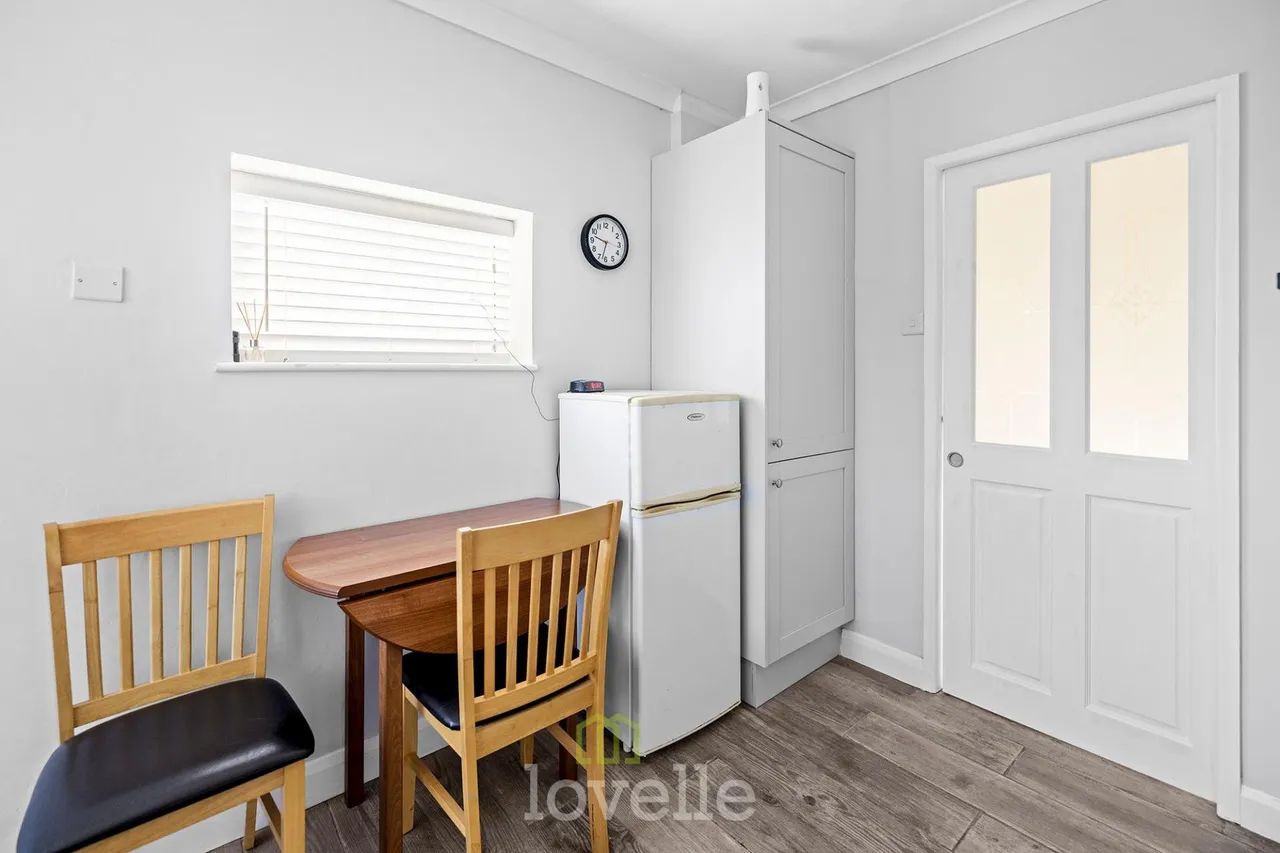 Philip Grove, Cleethorpes, DN35, photo 10