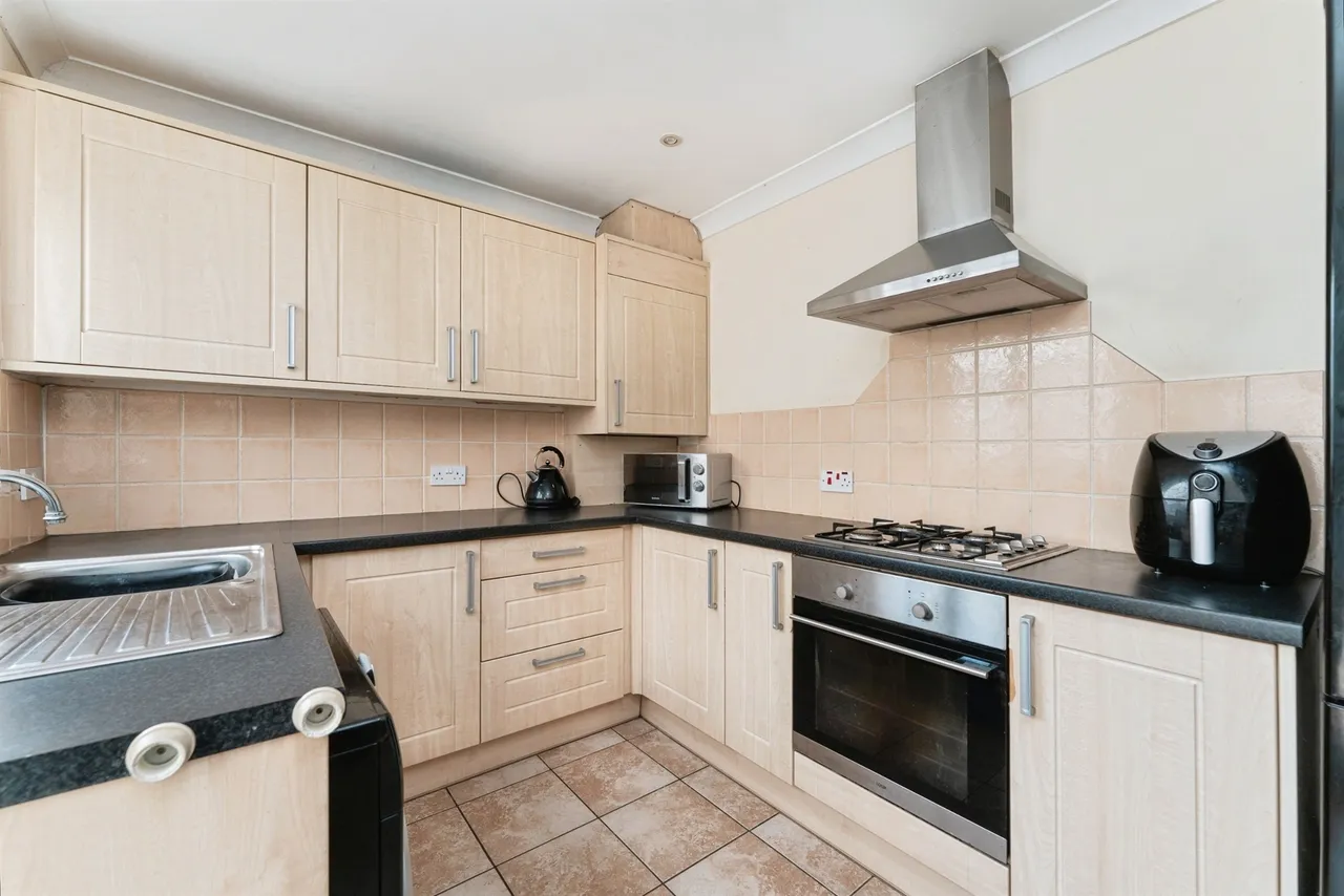 Dartford Road, March, photo 9