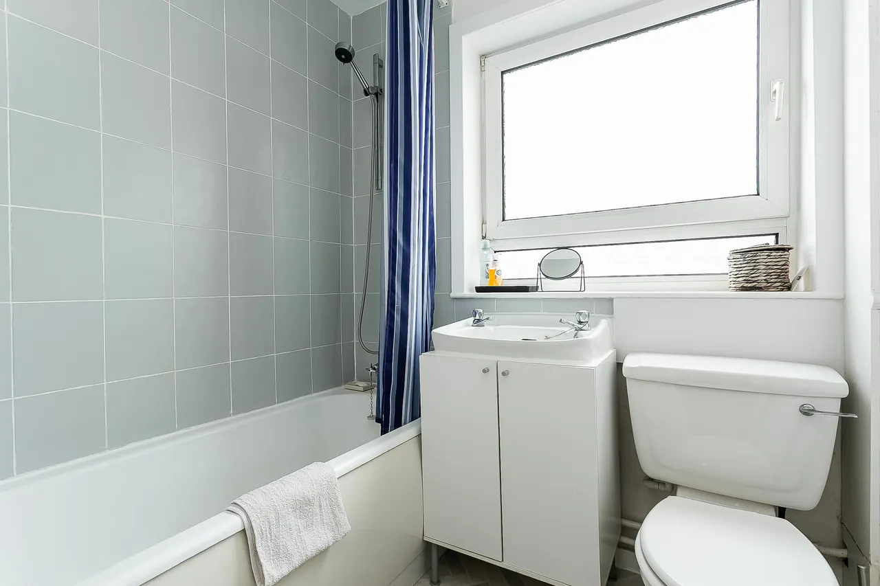 Kenilworth Drive, Edinburgh, EH16, photo 15