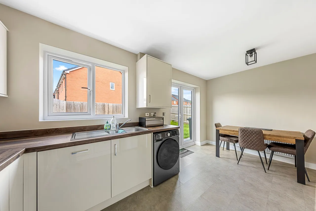 Waterfield Close, Lowton, Warrington, Warrington, WA3 2SU, photo 8