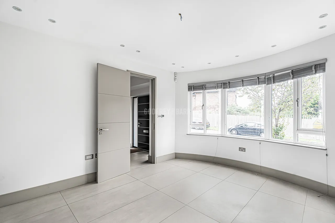 Connaught Drive, Hampstead Garden Suburb, NW11, photo 7