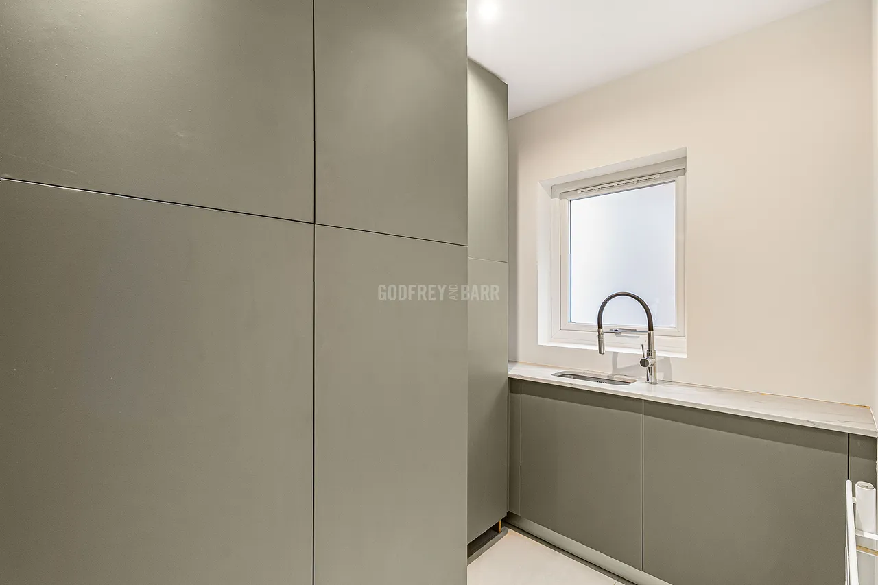Connaught Drive, Hampstead Garden Suburb, NW11, photo 21