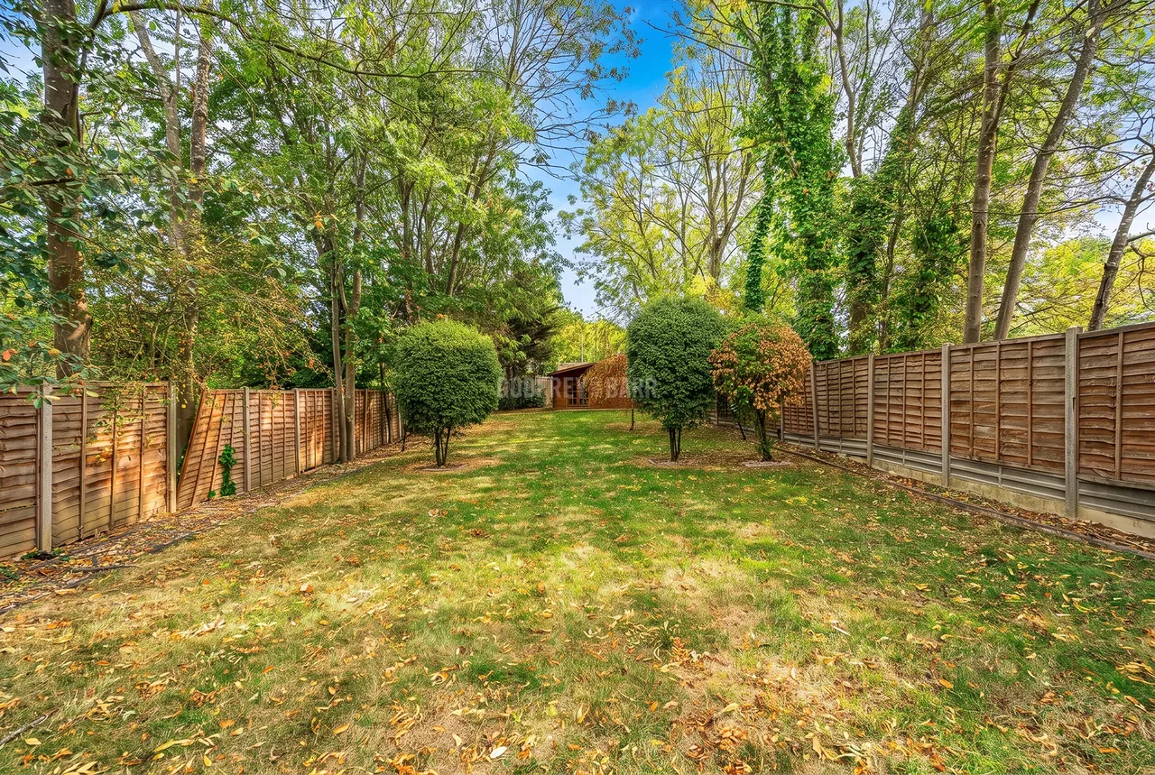 Connaught Drive, Hampstead Garden Suburb, NW11, photo 28