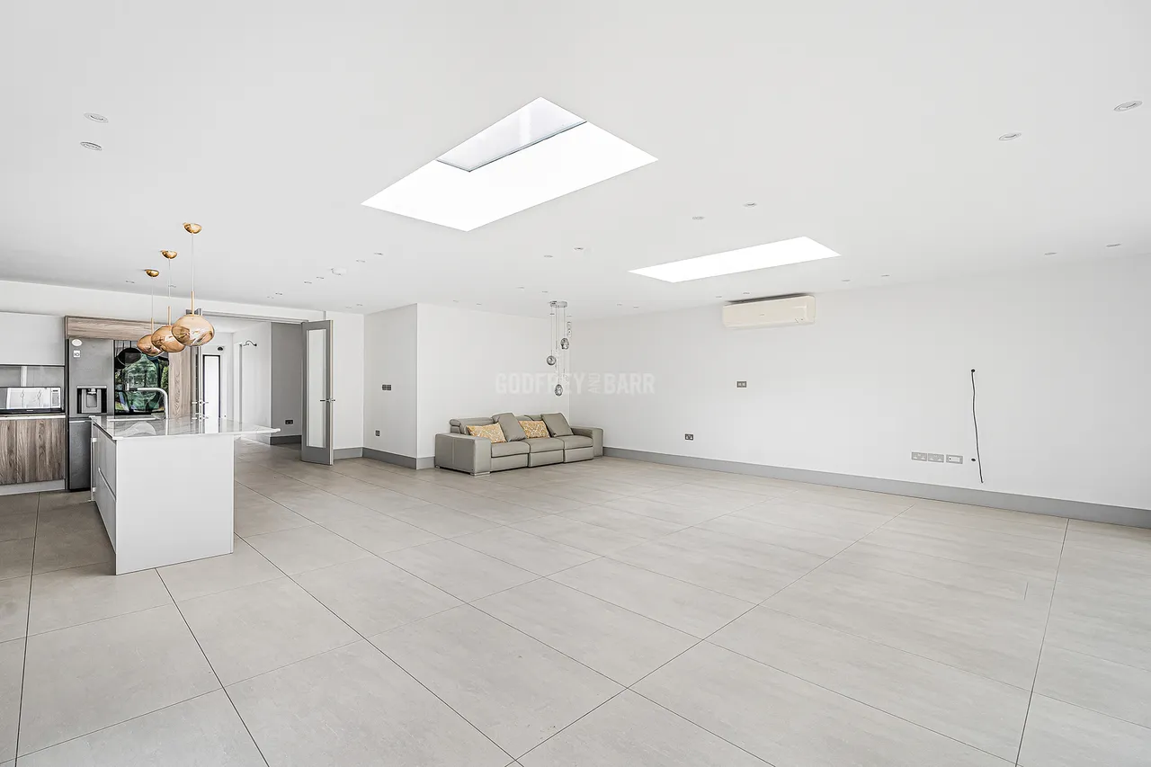 Connaught Drive, Hampstead Garden Suburb, NW11, photo 8