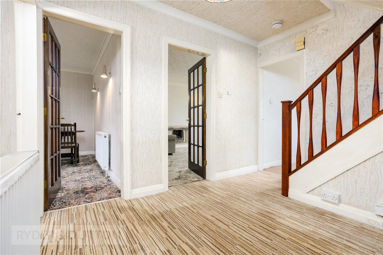 Elm Grove, Glossop, SK13, photo 3