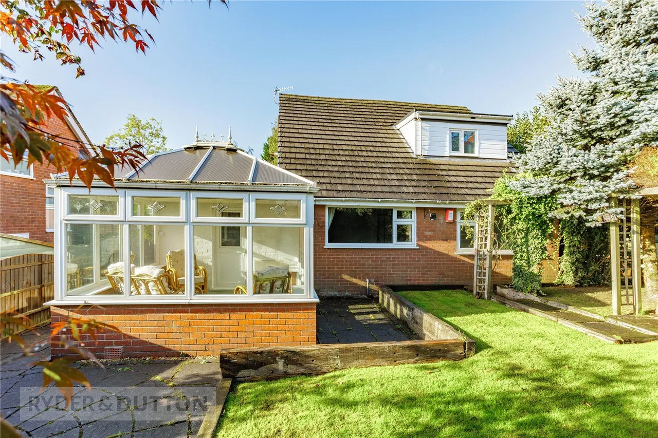 Elm Grove, Glossop, SK13, photo 23