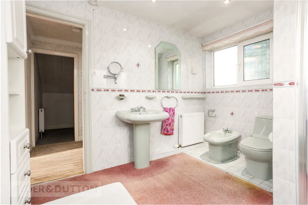 Elm Grove, Glossop, SK13, photo 15