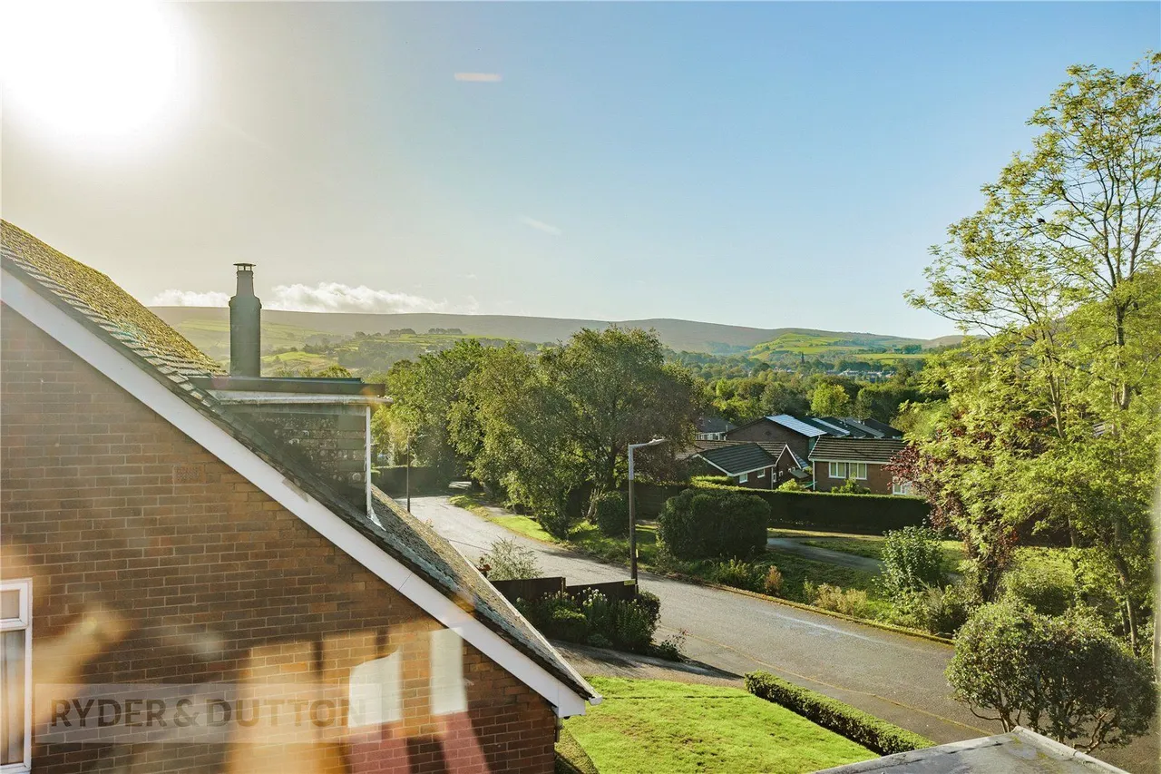 Elm Grove, Glossop, SK13, photo 18