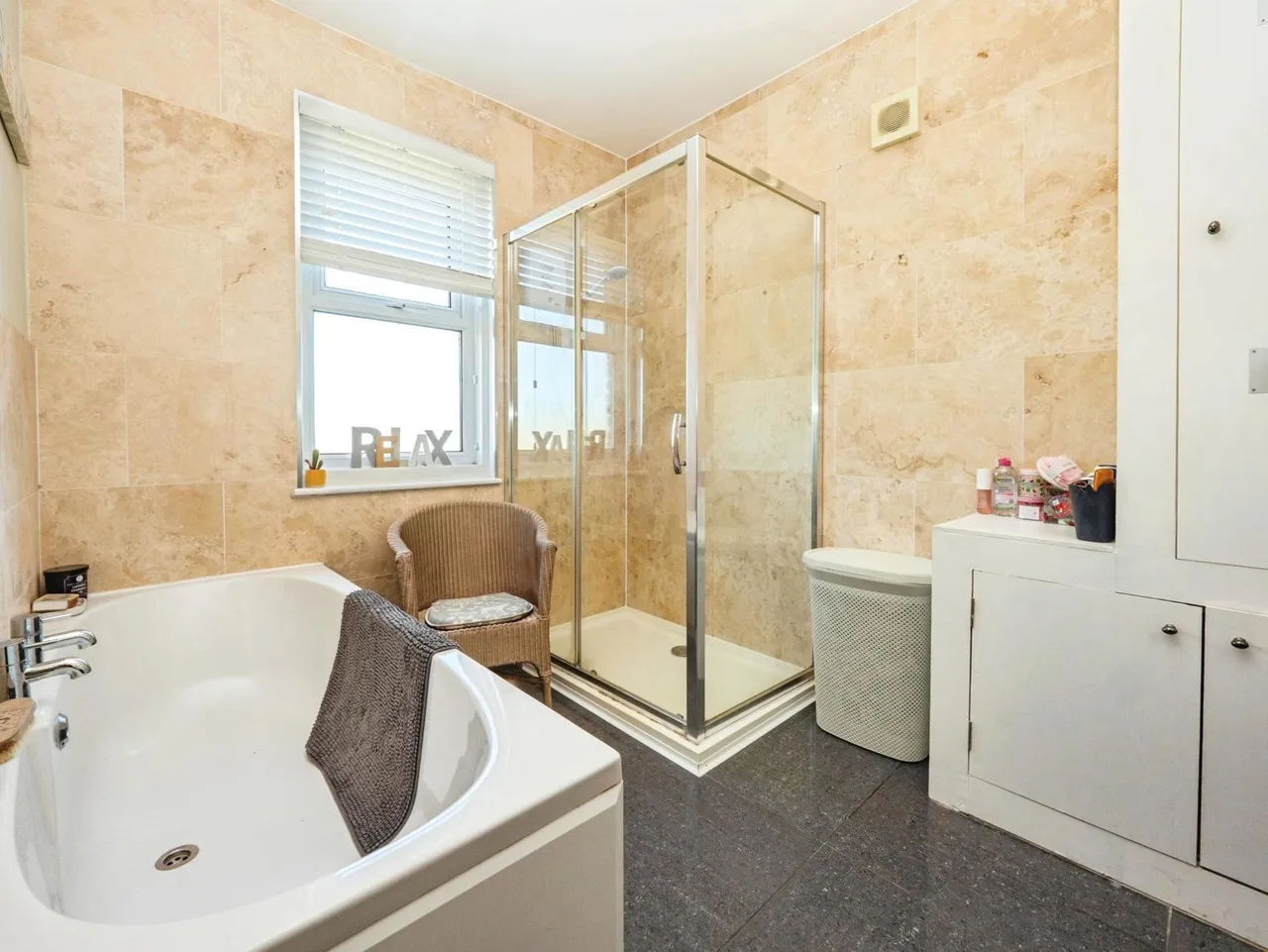 Newstead Road, Weymouth, DT4, photo 9