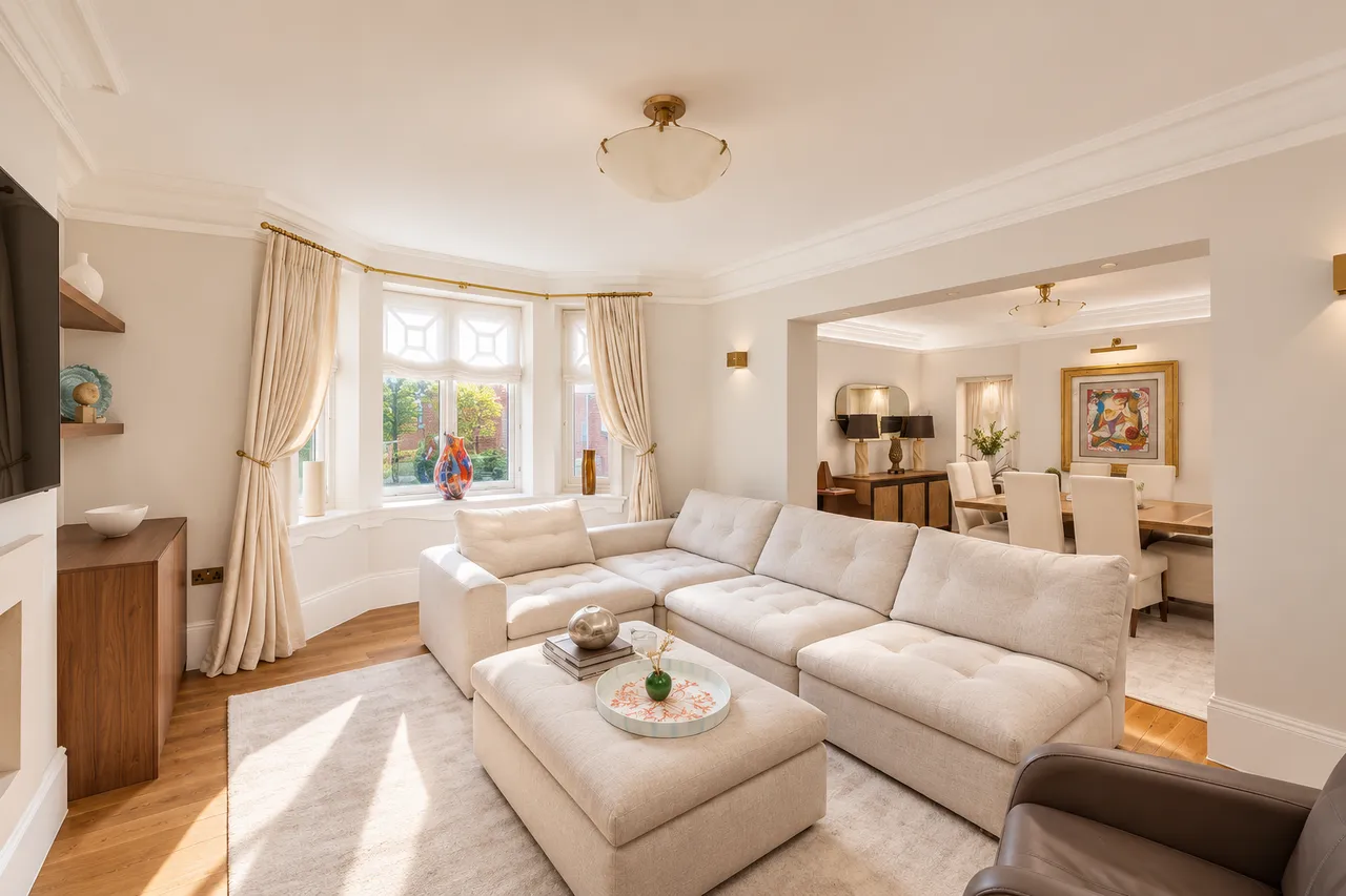 4 bed flat to rent, Abingdon Court, Abingdon Villas