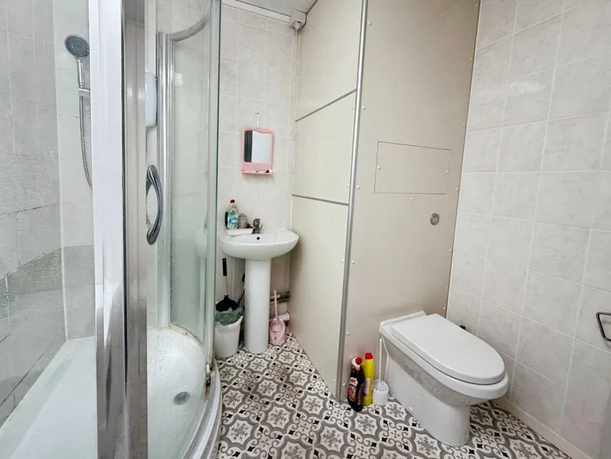 Owen Close, London, SE28, photo 12