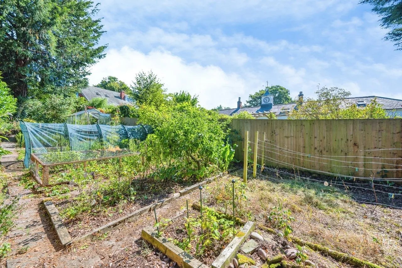 School Lane, Hints, B78, photo 34