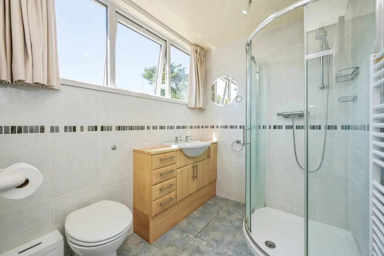 School Lane, Hints, B78, photo 24