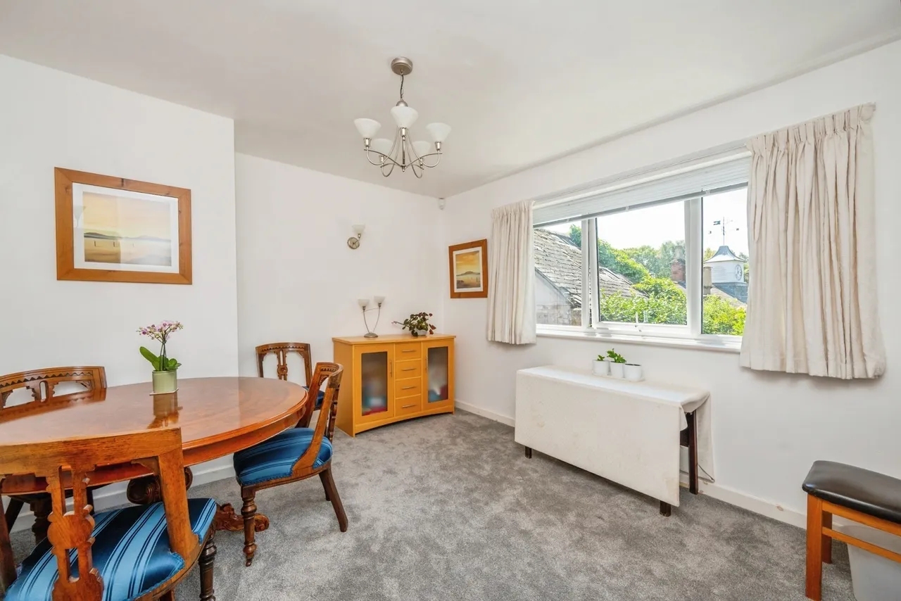 School Lane, Hints, B78, photo 11