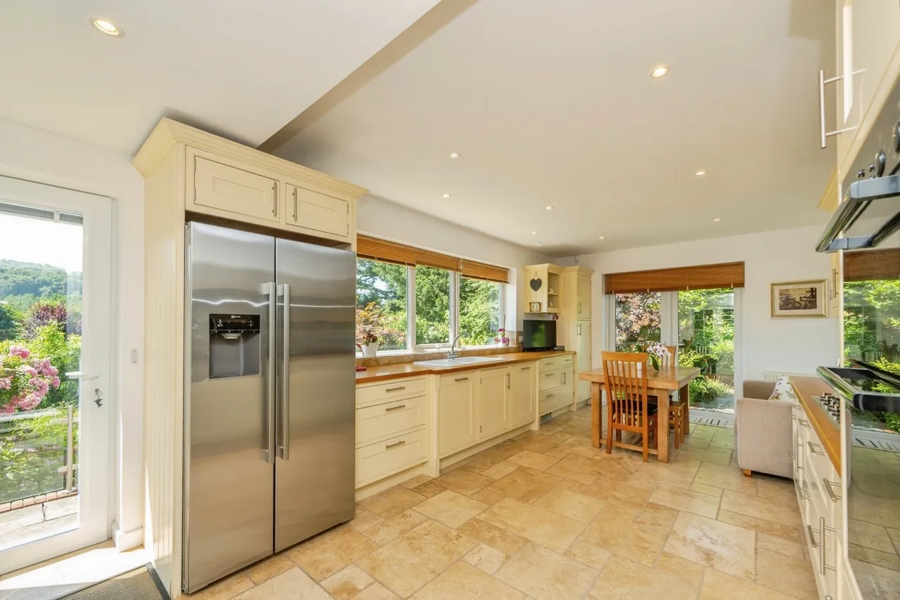 School Lane, Hints, B78, photo 9