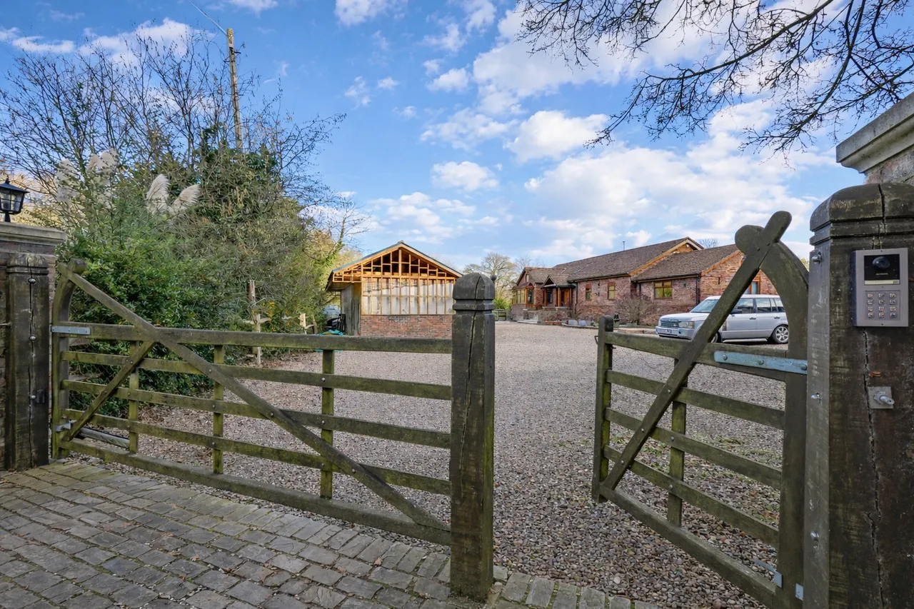Priestwood Road, Meopham, DA13, photo 23
