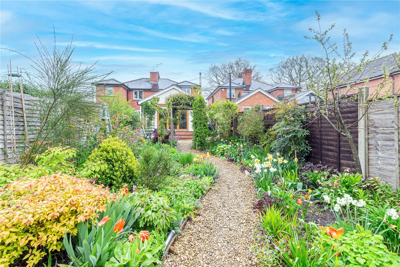 Evesham Road, Astwood Bank, Redditch, Worcestershire, B96 6BD, photo 4