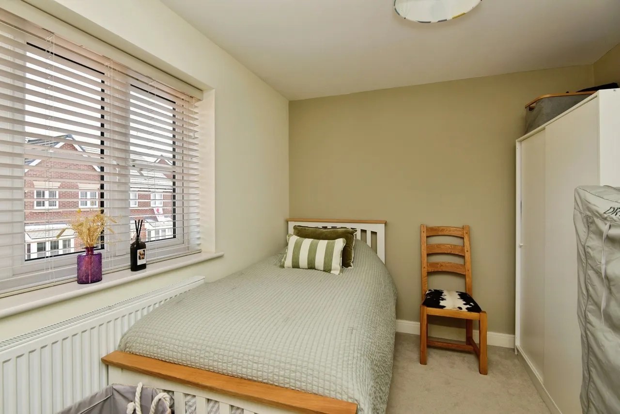 Skylark Row, Baldwins Gate, Newcastle, Staffordshire, ST5, photo 8