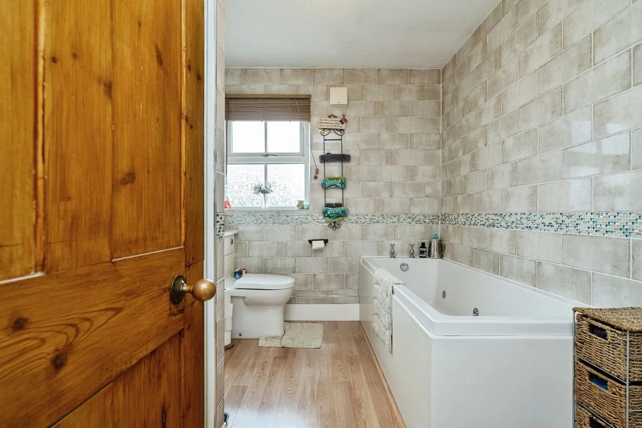 The Street, Dilham, North Walsham, Norfolk, NR28, photo 27