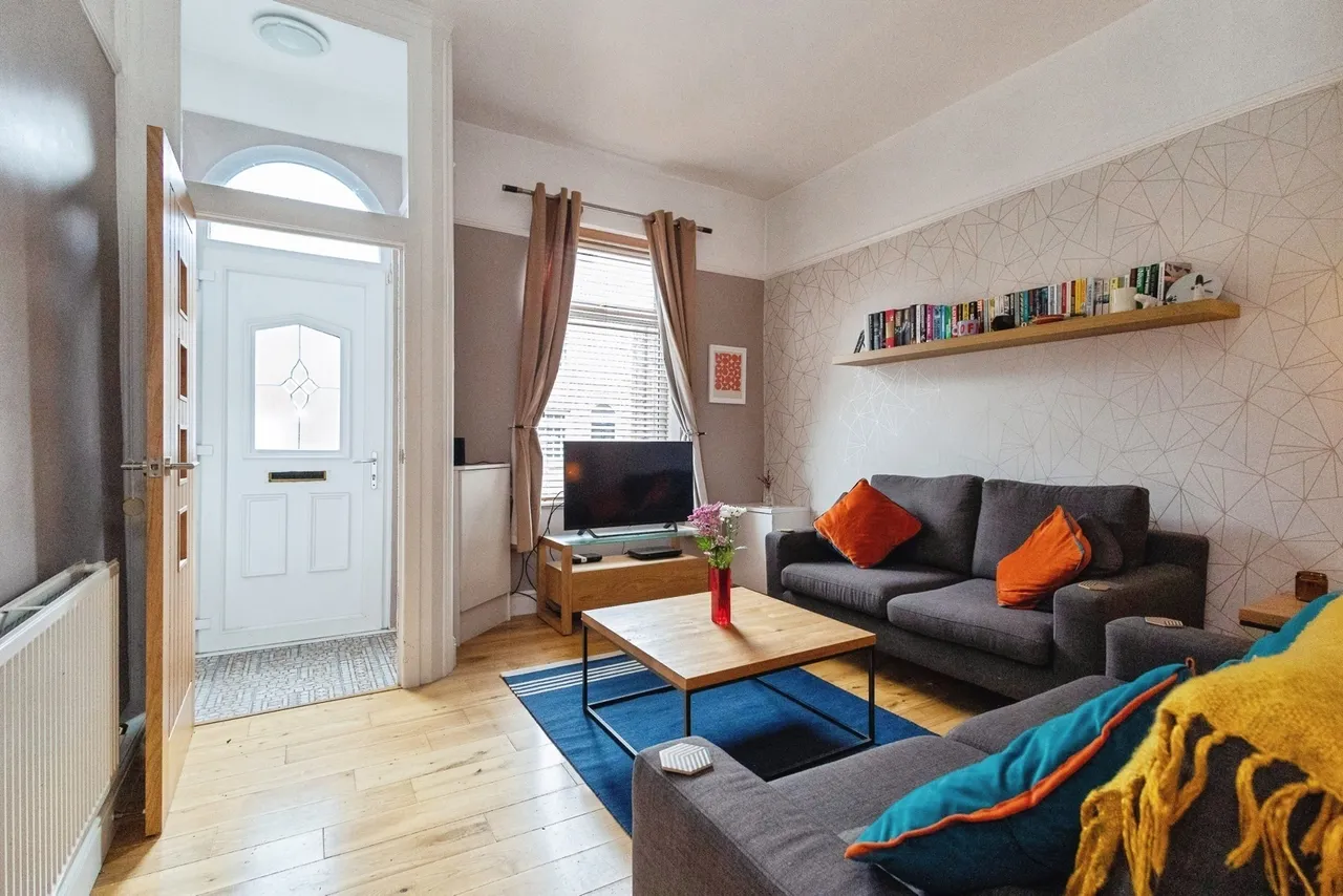 Gibraltar Lane, Denton, Manchester, Greater Manchester, M34, photo 2
