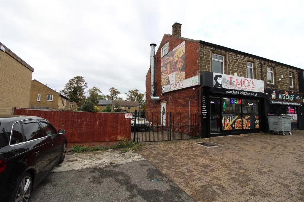 Church Lane, Newsome, HD4, photo 14