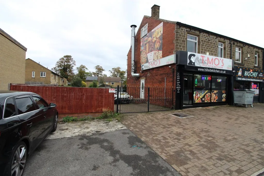 Church Lane, Newsome, HD4, photo 13