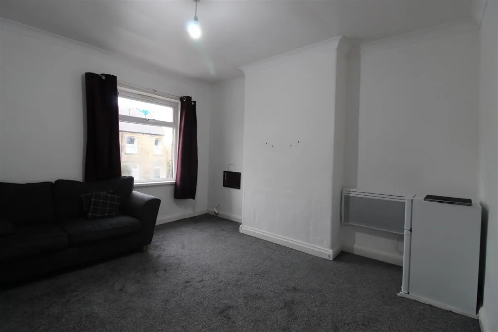 Church Lane, Newsome, HD4, photo 23