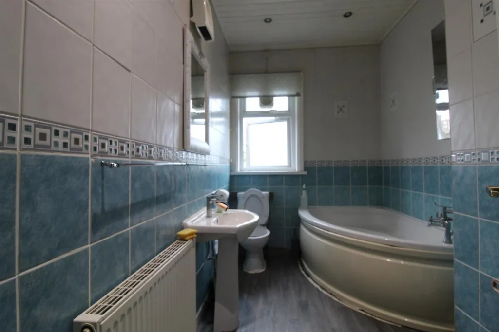 Church Lane, Newsome, HD4, photo 26
