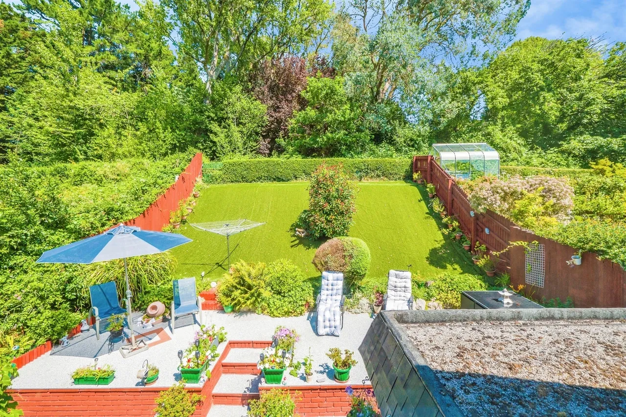 Tangmere Drive, CARDIFF, photo 3